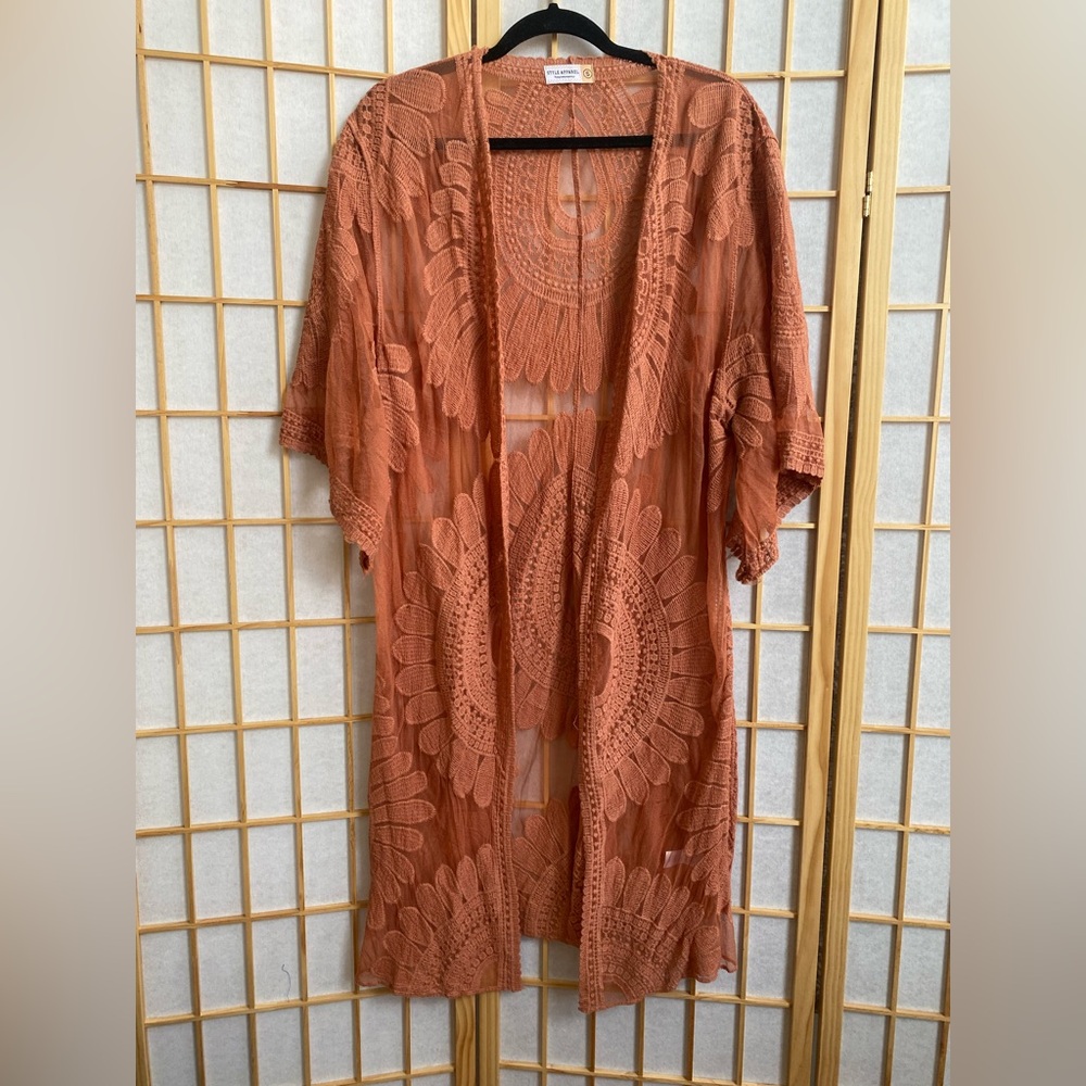 Elegant Lace Long Open-Front Tunic in Rust